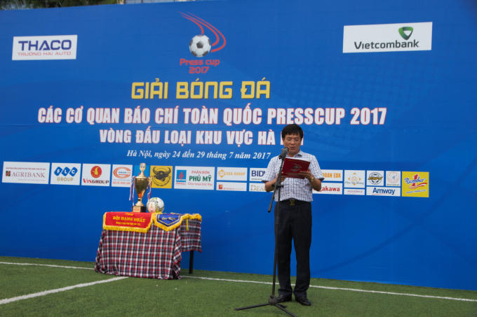 Ông Hồ Minh Chiến - Tổng Biên tập Báo Gia đình Việt Nam, trưởng Ban Tổ.