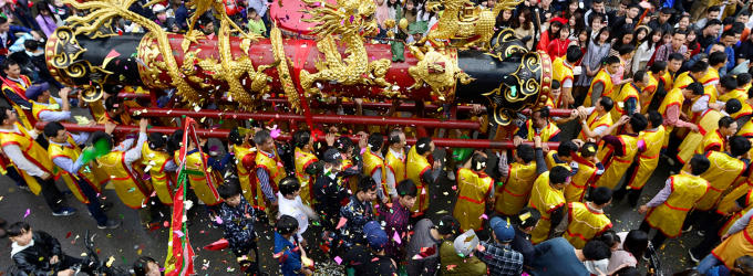 nhung-le-hoi-lon-trong-thang-gieng-150616