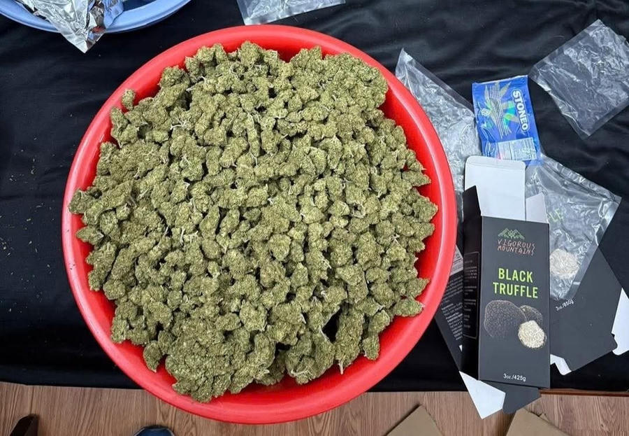 Công an tỉnh Tuyên Quang thu giữ gần 10kg ma tuý các loại. Ảnh Cơ quan công an