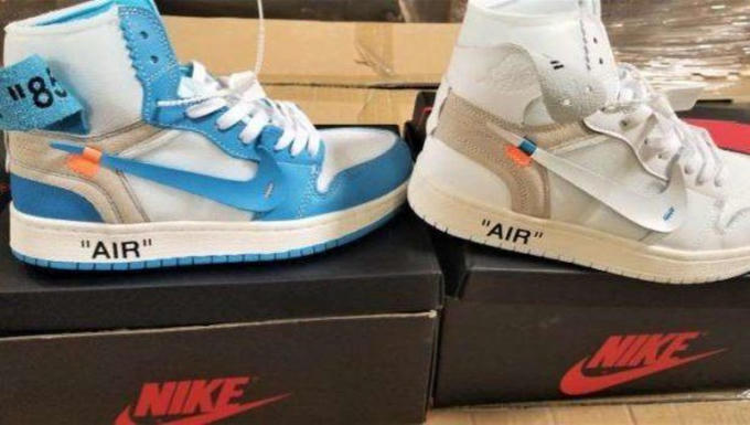 Lô hàng giả vừa bị giới chức Mỹ bắt giữ.