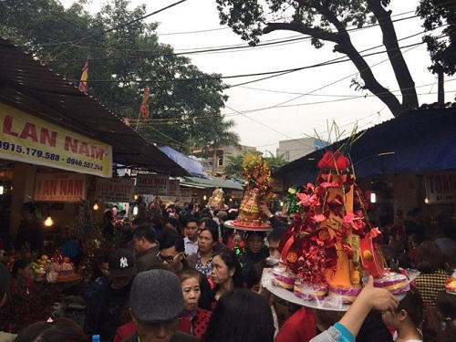 Đền Bà Chúa Kho được truyền tụng là “ngân hàng vàng mã” và rất linh thiêng với giới kinh doanh.