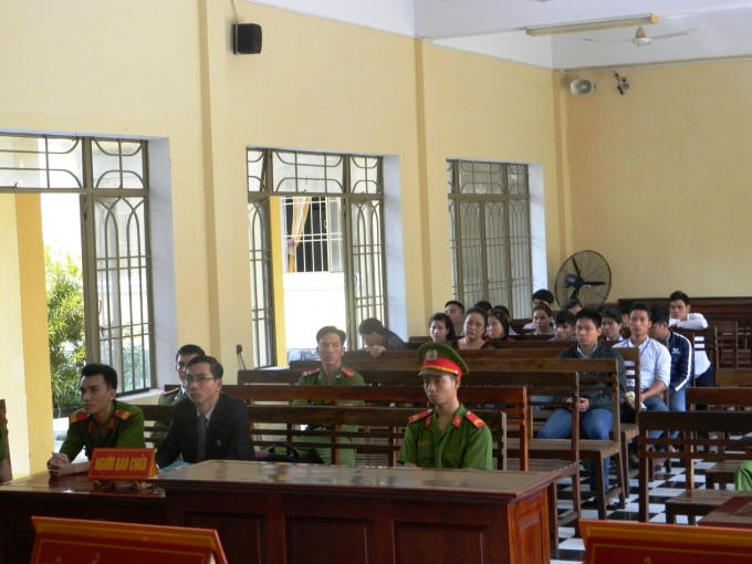 Quang cảnh phiên tòa.