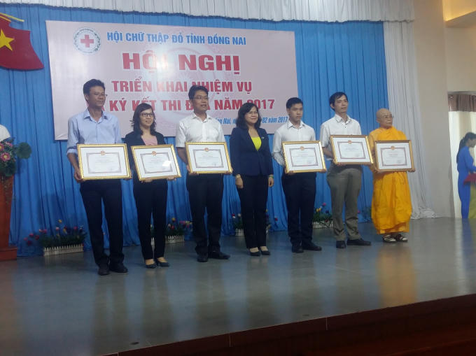 Vedan Việt Nam nhiều năm liền đạt th&agrave;nh t&iacute;ch xuất sắc trong hoạt động v&igrave; sự nghiệp Chữ Thập Đỏ