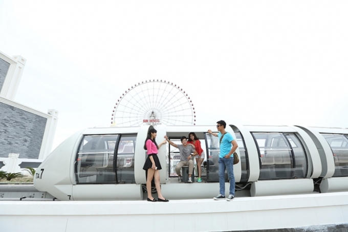 Monorail.