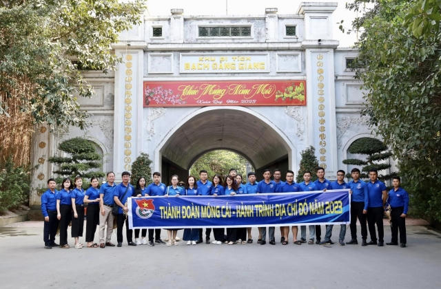 Điểm sáng về kết nạp đảng viên mới, nhiều quần chúng trên 50 tuổi vẫn hăng hái phấn đấu vào Đảng