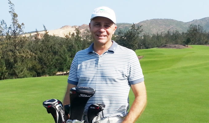 Ông Kelly Cherkowski, Giám đốc Hệ thống sân golf của FLC trên sân FLC Quy Nhơn Golf Links