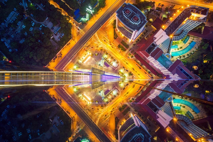 "Kính vạn hoa" từ toà nhà Lotte của Vũ Long.