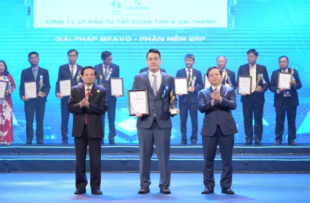 Tân Á Đại Thành nhận giải Doanh nghiệp chuyển đổi số xuất sắc 2023