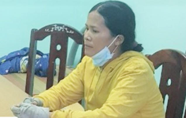 Bắt giữ người vợ giấu ma túy trong khẩu trang để gửi vào khu cách ly cho chồng