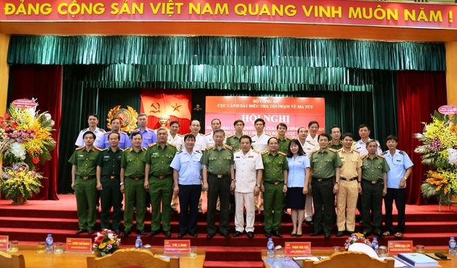 Bộ trưởng Tô Lâm cùng các đại biểu tại Hội nghị.