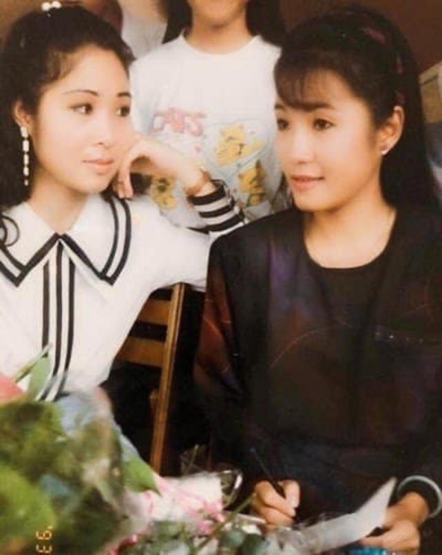 Lộ ảnh nhan sắc 'bốc lửa' của nghệ sĩ Hồng Đào thời trẻ - ảnh 8