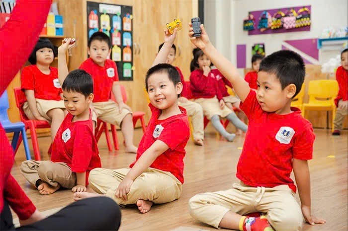 Đề xuất 4 nhóm chính sách phổ cập giáo dục mầm non cho trẻ em từ 3 đến 5 tuổi.
