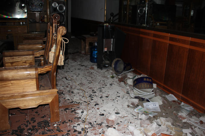 Th&aacute;i Nguy&ecirc;n: Hiện trường vụ nổ tại nh&agrave; trưởng C&ocirc;ng an x&atilde;