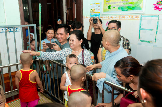 Nữ danh ca Khánh Ly sẽ có đêm diễn duy nhất tại nhà hát Trưng Vương vào tối 1/10. Ảnh: CaroMedia.