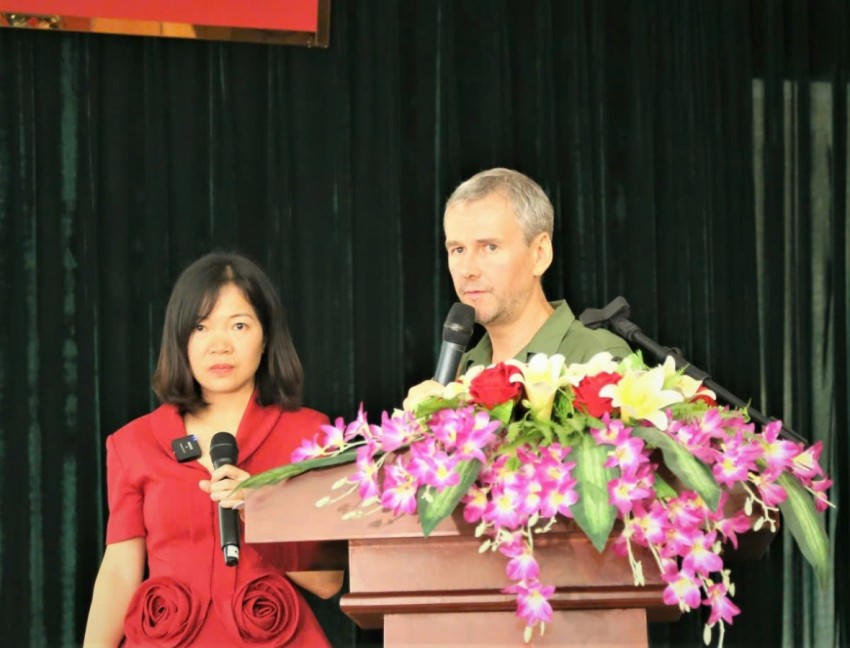 TS. Bayandin Roman – Trung tâm Virus và Công nghệ sinh học Quốc gia Liên bang Nga chia sẻ, kết quả thử nghiệm in vivo trên phôi trứng gà (9 ngày tuổi).