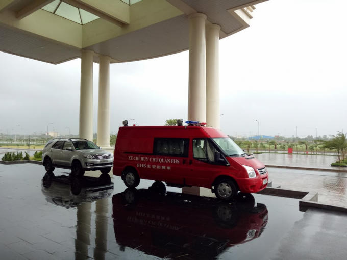Xe chỉ huy Formosa liên tục hoạt động trong khu vực khu công nghiệp.