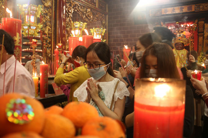 Theo nhiều người dân thì, đây là một ngôi chùa lâu đời có tiếng linh thiêng, ngày đầu năm thường tìm đến đây để làm lễ cầu an, cầu sức khỏe, may mắn, mua may bán đắt, phát tài phát lộc.