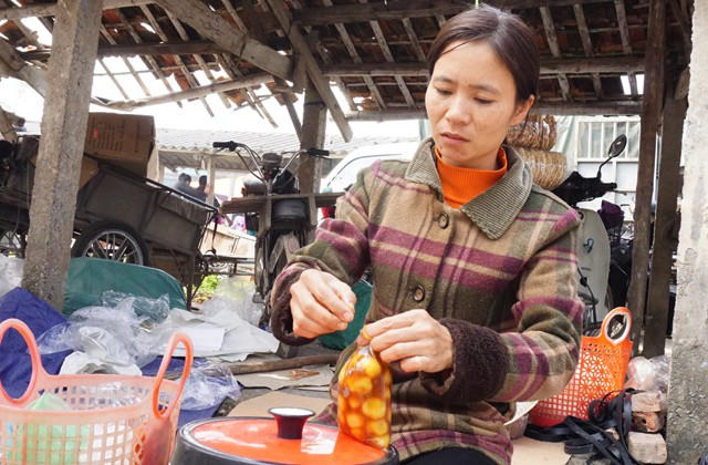 hay chỉ đơn giản đi thưởng thức món quà quê với hương vị khó có thể lẫn ở những nơi khác