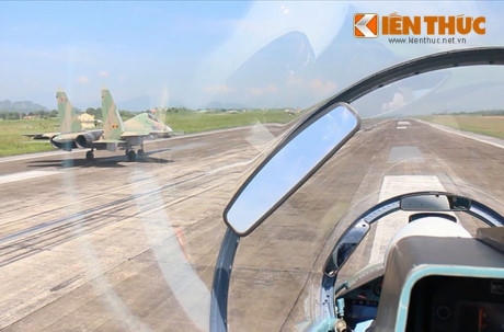 Việt Nam sắp có ba trung đoàn trang bị tiêm kích Su-30MK2
