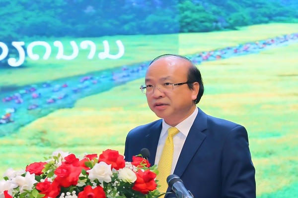 TS Phan Chí Hiếu, Chủ tịch Viện Hàn lâm khoa học xã hội Việt Nam, phát biểu tại hội thảo.
