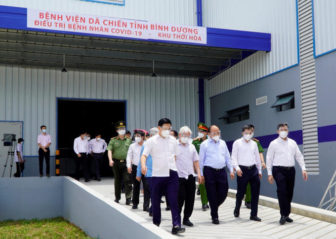 Chủ tịch nước đề nghị Becamex đẩy nhanh thi công để tuần sau đưa vào vận hành cơ sở 2 tại Thới Hoà, đúng tiến độ.