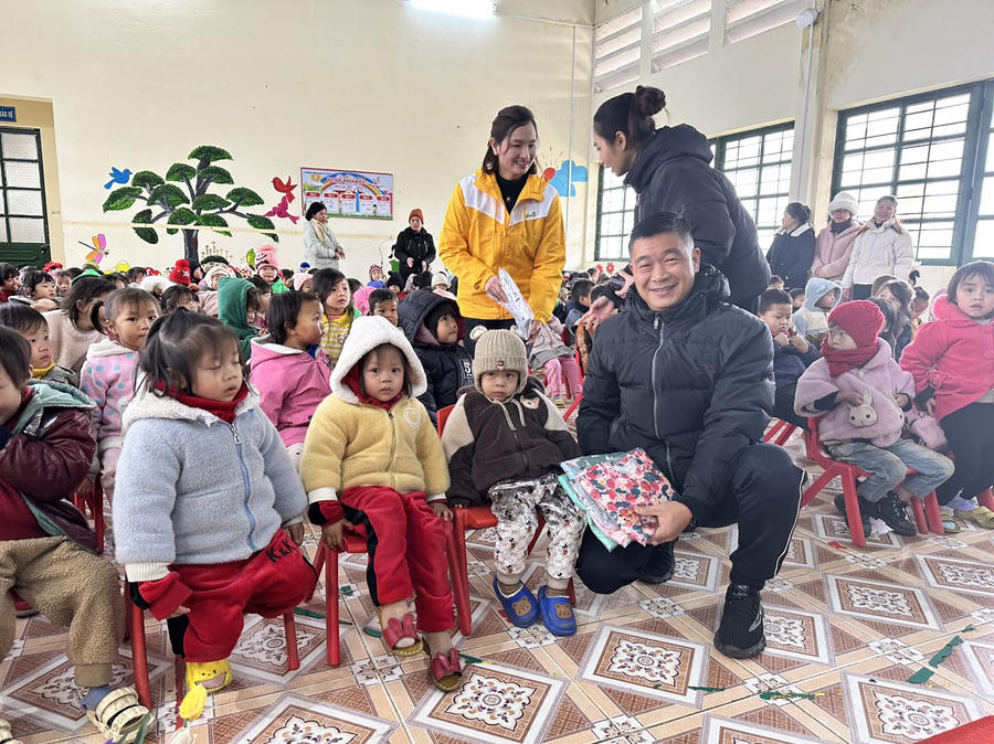 z5112976349261_e115a8ad5710aab443526bdfc96ca38c