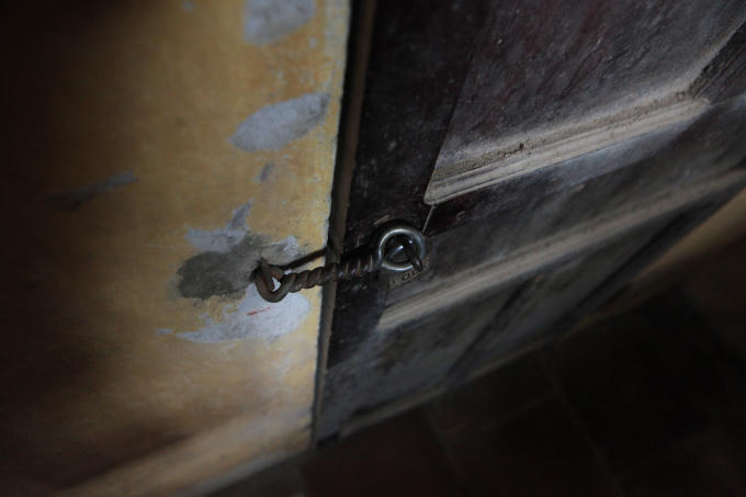 Gian phòng thực hiện nghi thức "tháo khoán".