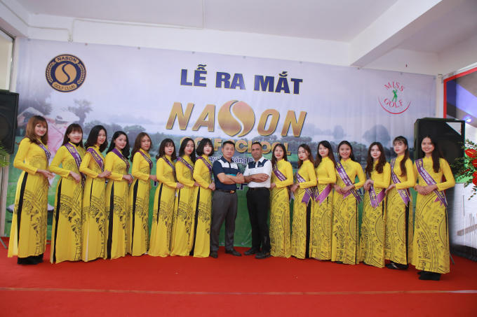 Lễ ra mắt Nason Golf School.