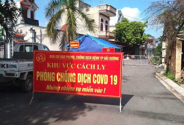 Khu vực gia đình bệnh nhân nhiễm Covid-19 được cách ly tại TP.Hải Dương. (Ảnh: Đ.Tùy)