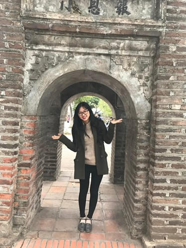 Thanh Mỹ chia sẻ dù tham gia nhiều hoạt động ở trường, làm việc ở Đài truyền hình nhưng mục tiêu chính hiện tại của mình vẫn là đạt được những điểm số cao trong học tập, cải thiện điểm tích lũy để có một bộ hồ sơ xin việc hoàn hảo hơn trong tương lai.