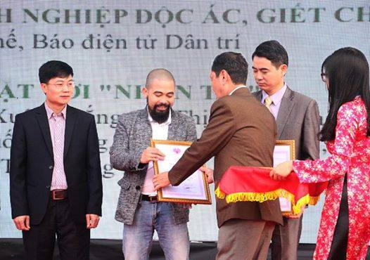 Nhiều tác giả các báo đạt giải trong Hội báo.