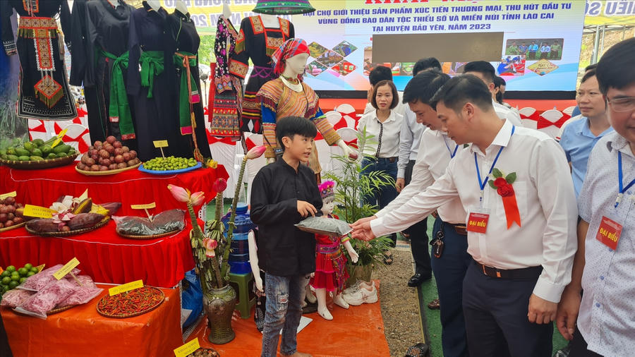 z4643037322459_4d9e71084c3b619ce83c0d04c84c8f80