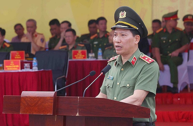 Trung tướng Lê Văn Tuyến, Thứ trưởng Bộ Công an phát biểu khai mạc hội thi.