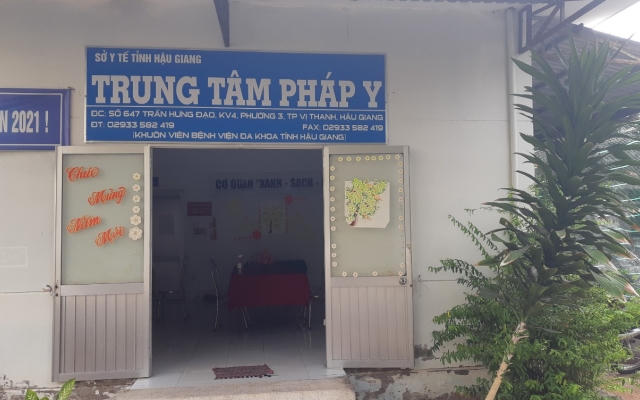 Kỷ luật Cảnh cáo Giám đốc Trung tâm Pháp Y tỉnh Hậu Giang