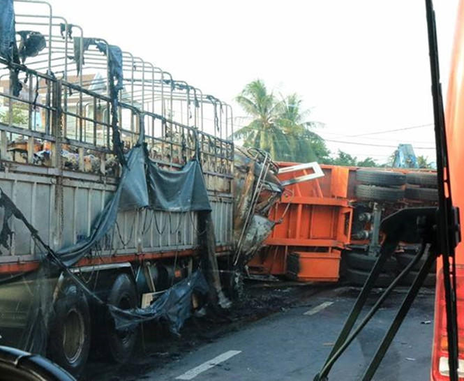 Hiện trường vụ tai nạn. (Ảnh: Báo Thanh Niên)