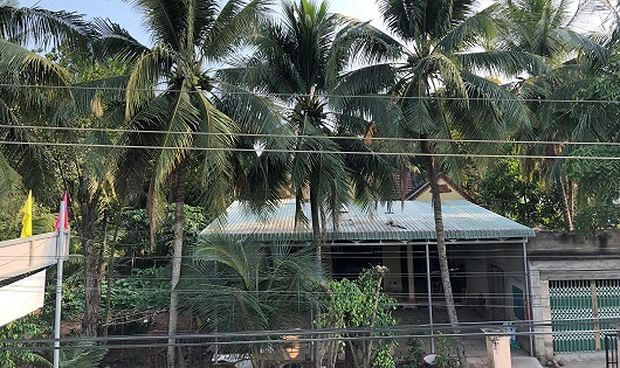 Diện tích hơn 2.000m2 đất và năm căn nhà của bà Sáng chỉ được áp giá bồi thường 816 triệu.