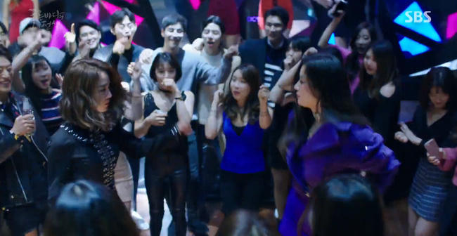 Huyền thoại biển xanh tập 15: Joon Jae được phen sửng sốt khi thấy Shim Chung đi bar