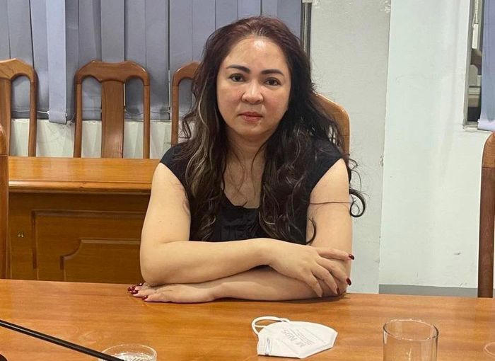 Sau khi bà Nguyễn Phương Hằng bị khởi tố, bắt tạm giam, công an đang mời làm việc với hàng loạt người có dấu hiệu giúp sức và vu khống, làm nhục người khác. Ảnh: Công an TP.HCM