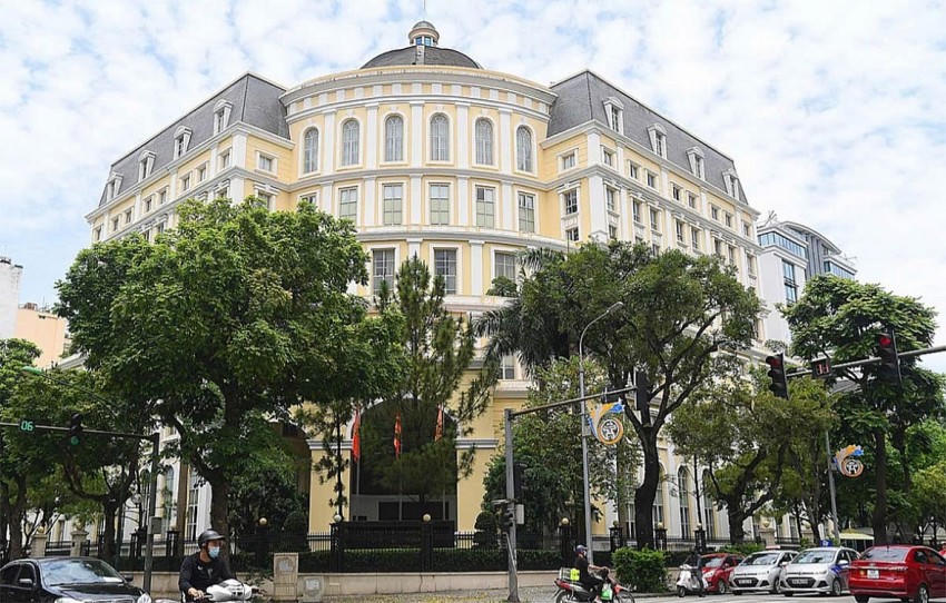 Chuyển giao chức năng, nhiệm vụ của Uỷ ban giám sát tài chính Quốc gia sang Bộ Tài chính, Ngân hàng Nhà nước Việt Nam.