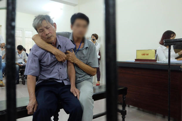 Bị cáo Nguyễn Danh Vĩnh tại phiên tòa.