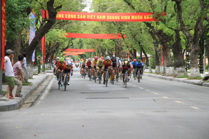 Sôi động ngày mở màn Coupe De Huế 2018