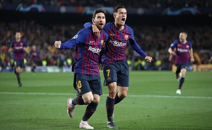 Messi chói sáng, Barca tiễn MU rời Champions League