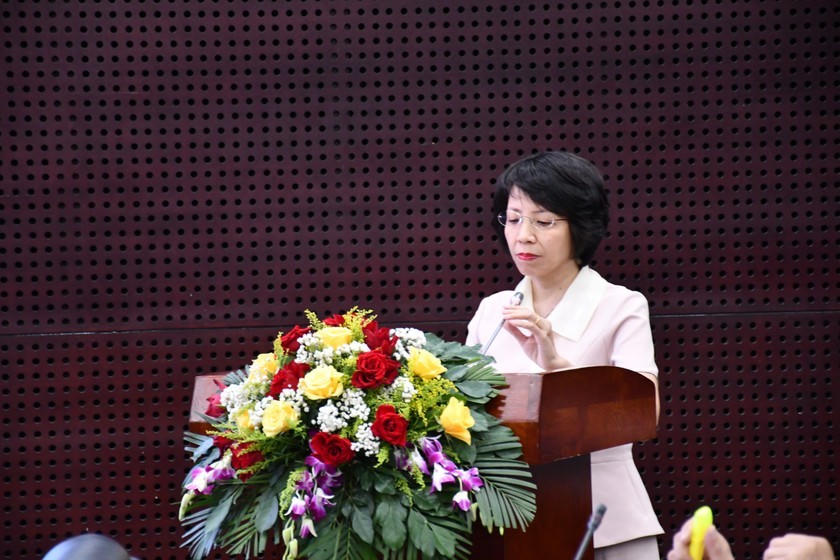 ThS.Vũ Quỳnh Lê Phó Cục trưởng Cục Quản lý Đấu thầu, Bộ Kế hoạch & Đầu tư, Luật Đấu thầu (sửa đổi) là tiếp tục tạo dựng khu pháp luật đầy đủ, đồng bộ, thống nhất về đấu thầu, mua sắm sử dụng vốn nhà nước.