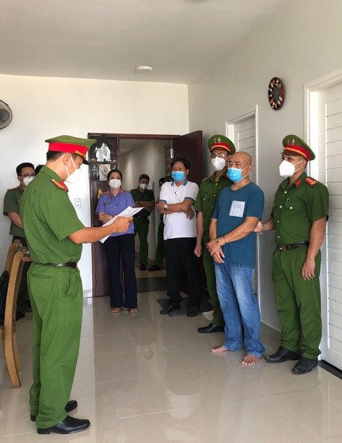 340026215c8b95d5cc9a