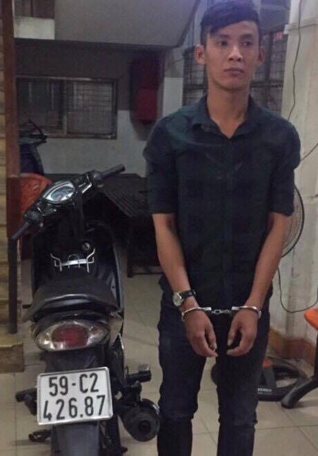 Thuận cùng chiếc xe máy là phương tiện gây án.