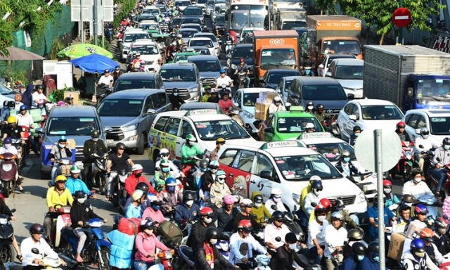 Thu phí xe hơi vào khu trung tâm TP HCM có khả thi?