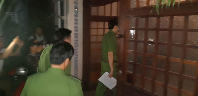 Ông Bằng bị khởi tố về hành vi "Vi phạm các quy định về quản lý đất đai" quy định điều 229 Bộ luật hình sự năm 2015. Tháng 2/2018, ông Đào Tấn Bằng từng bị Uỷ ban Kiểm tra Thành ủy Đà Nẵng kỷ luật cảnh cáo vì có khuyết điểm, vi phạm trong việc tham mưu Thường trực Thành ủy, Ban Thường vụ Thành ủy chủ trương cho phép chỉ định thầu 3 dự án công trình trụ sở làm việc các cơ quan khối Đảng không đúng quy định của Luật Đấu thầu.