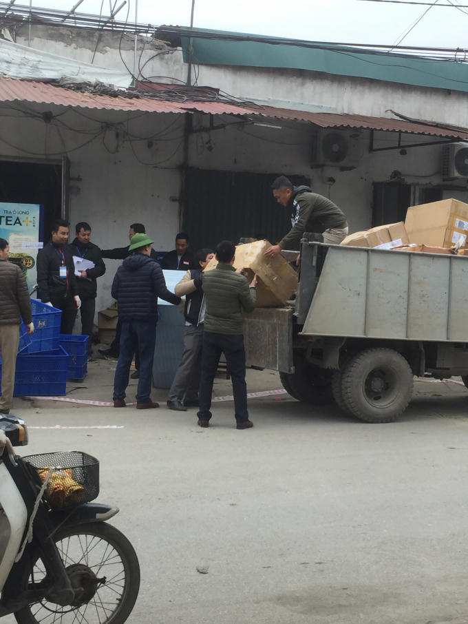 Địa ốc 7AM: Nhà thầu đổ hàng nghìn m3 đất thải trái quy định, xây dựng trái phép trên đất nông nghiệp