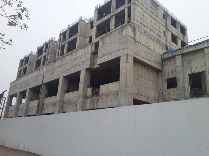 Từng có những chiến lược bán hàng gây "sốc", thế nhưng căn hộ dự án vẫn không thu hút khách hàng và nhanh chóng mờ nhạt trên thị trường.
