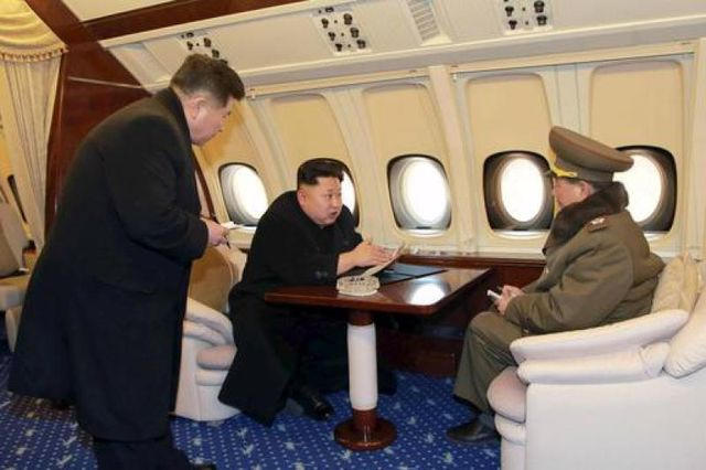 Chim ưng 1 được trang bị nội thất hiện đại. (Ảnh: Reuters)